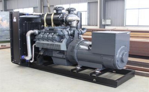 平顶山二手康明斯50kw小型柴油发电机组